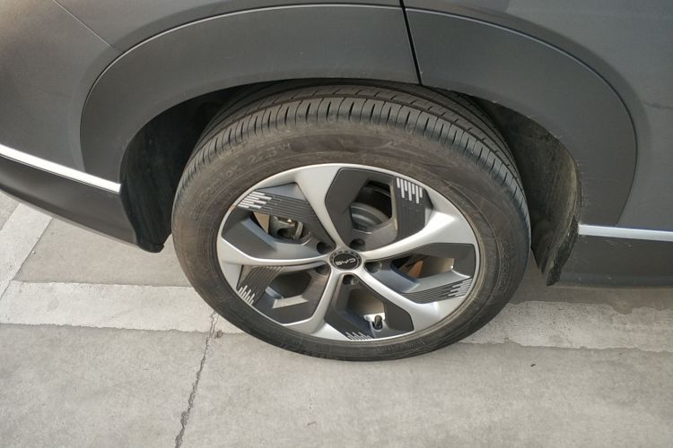 比亚迪 护卫舰07 2024款 荣耀版 DM-i 100KM 豪华型车身外观6008