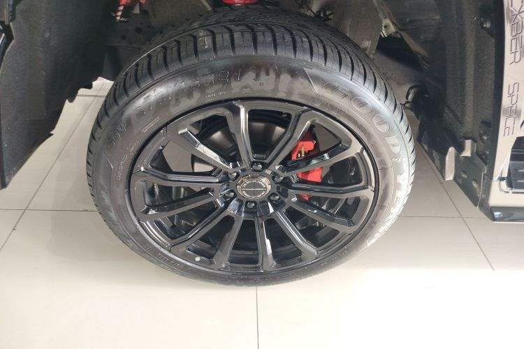 超境汽车 共创坦克300 2023款 2.0T 赛博骑士车身外观6007