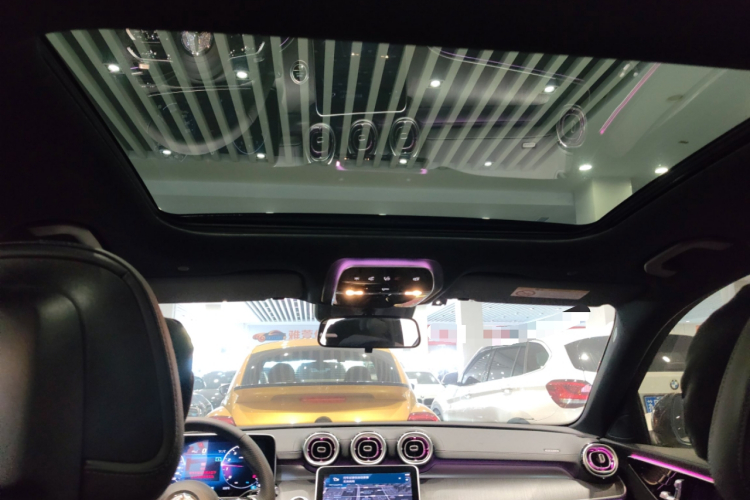 奔驰C级 2024款 改款 C 260 L 运动版中控内饰22