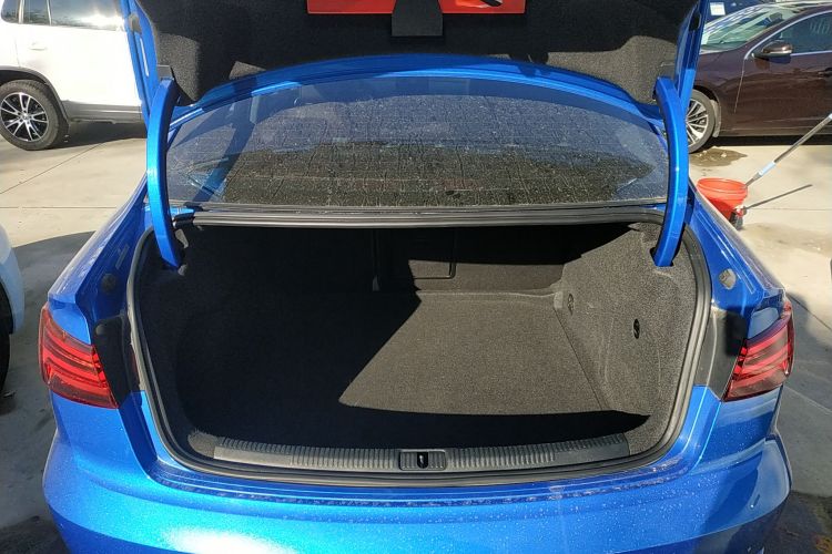 奥迪A3 2019款 Limousine 35 TFSI 进取型 国V局部细节23