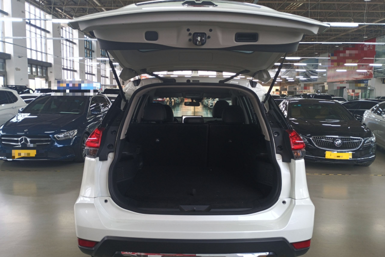 日产 奇骏 2025款 荣誉 2.0L 两驱真心版局部细节23