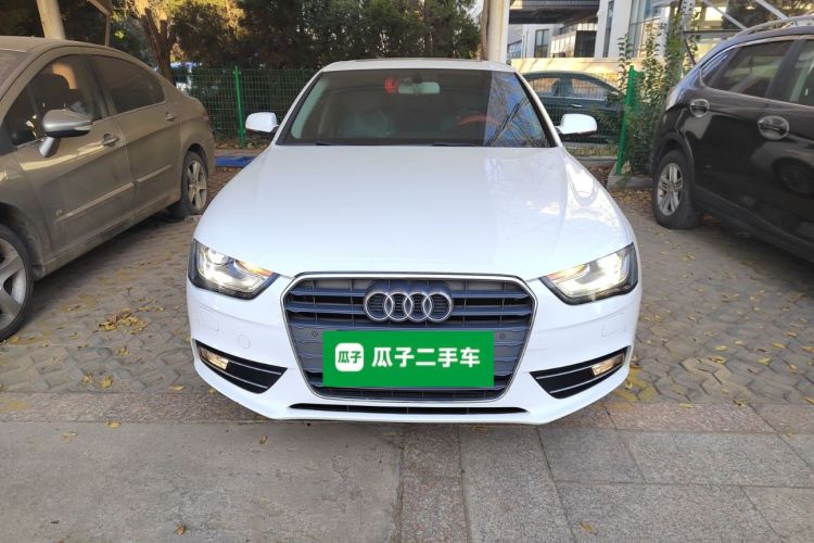 奥迪A4L 2015款 35 TFSI 自动舒适型车身外观2