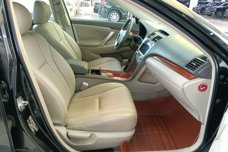 丰田 凯美瑞 2013款 200E 经典精英版局部细节41