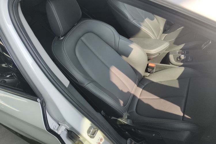 宝马X1 2020款 sDrive20Li 时尚型局部细节41