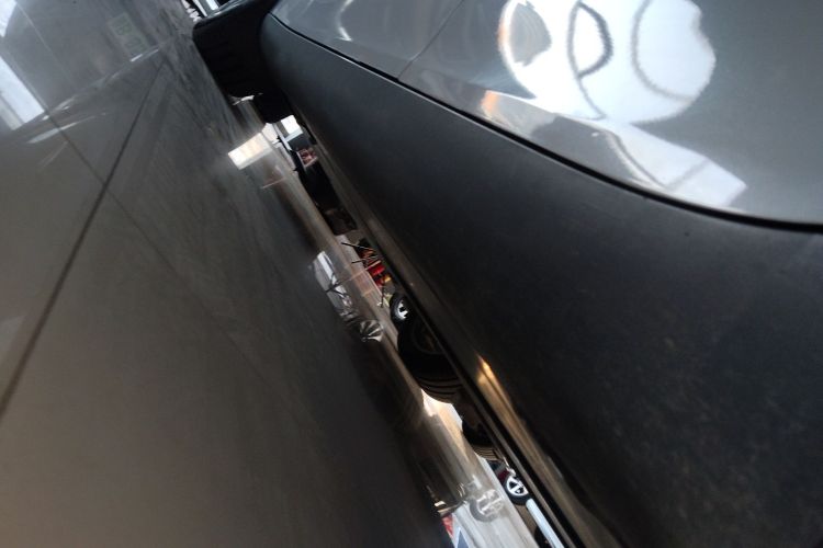 特斯拉 Model Y 2022款 后轮驱动版局部细节9002