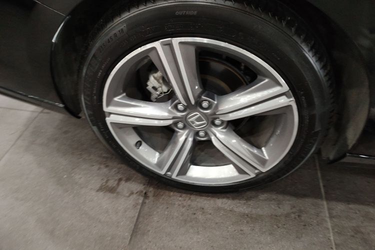 本田 雅阁 2023款 260TURBO 卓越版车身外观6008