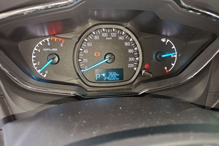 福特 福睿斯 2017款 幸福版 1.5L 自动时尚型中控内饰15