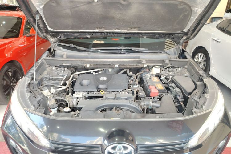 丰田 威兰达 2022款 2.0L CVT两驱领先版局部细节24