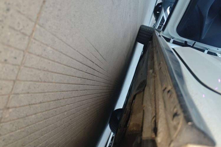 大众 高尔夫 2023款 改款 280TSI DSG R-Line Lite局部细节9002