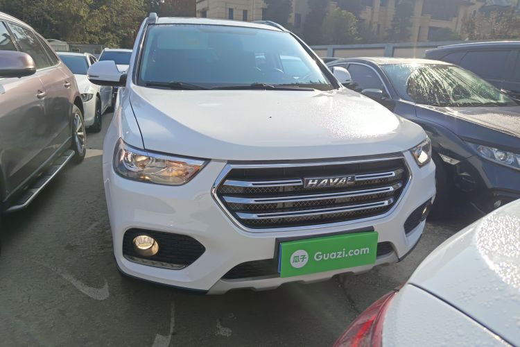 哈弗H6 2018款 蓝标 运动版 1.5T 手动两驱精英型车身外观2