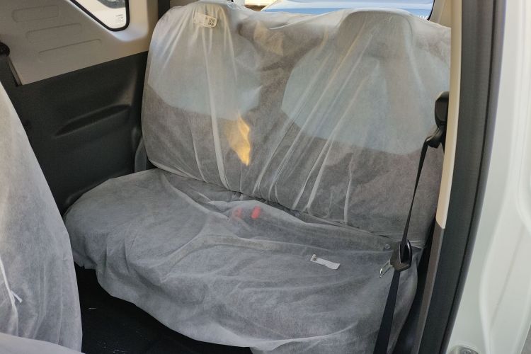 吉利银河 2024款 熊猫mini 200km 耐力熊中控内饰21