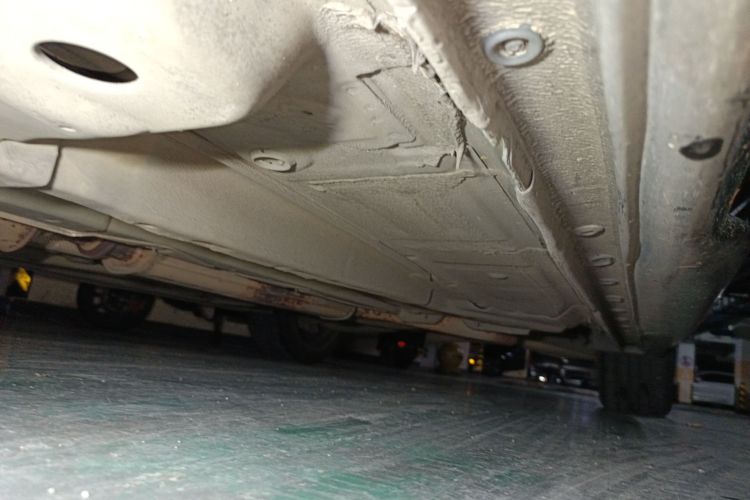 别克 君威 2012款 2.0L 舒适版局部细节9004