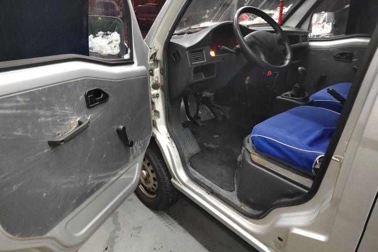 五菱汽车 五菱之光 2020款 1.2L 实用型 国VI LSI中控内饰7003