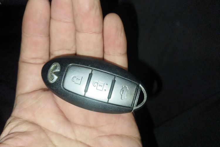 英菲尼迪Q50L 2018款 2.0T 舒适版 国V中控内饰11