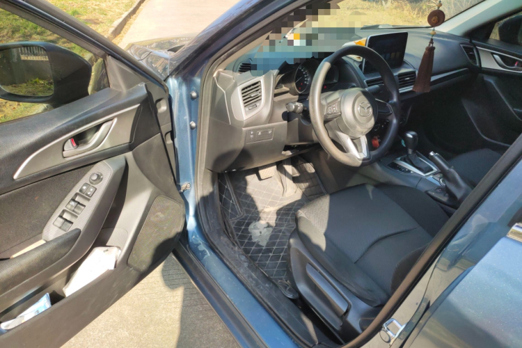 马自达3 昂克赛拉 2017款 三厢 1.5L 自动舒适型 国V中控内饰20