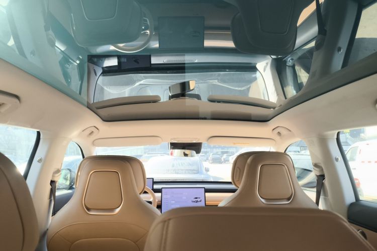 星途 星纪元 ET 2024款 增程 200 Plus中控内饰22