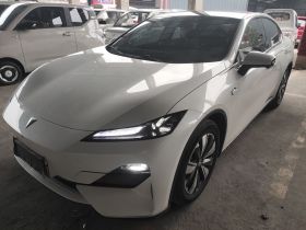 深蓝汽车 深蓝SL03 2025款 纯电精英型