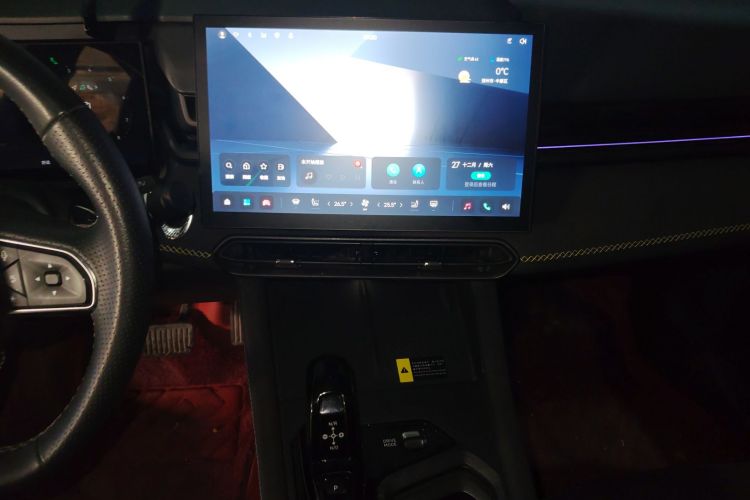 领克03 2023款 1.5TD DCT劲Pro中控内饰16