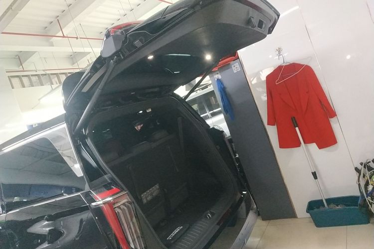 广汽传祺 传祺M8 2024款 宗师系列 400T 至尊版局部细节23