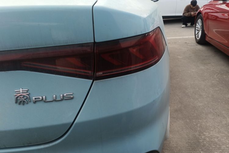 比亚迪 秦PLUS 2021款 DM-i 55KM 旗舰型车身外观6006