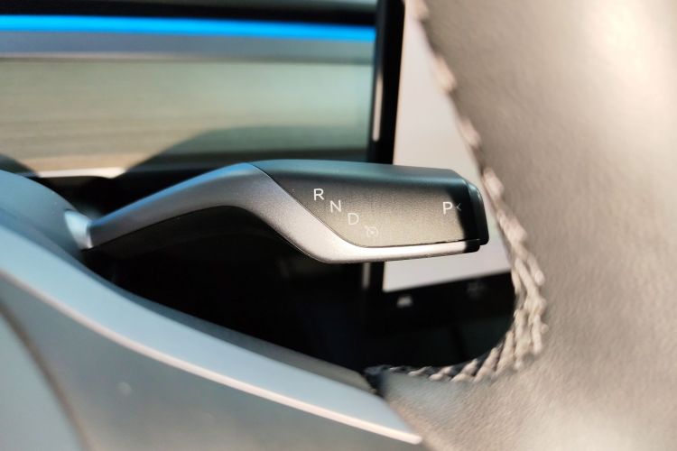 特斯拉 Model Y 2023款 长续航全轮驱动版局部细节18