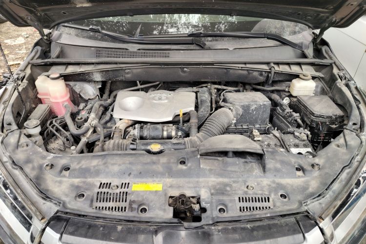 丰田 汉兰达 2015款 2.0T 四驱豪华版 7座局部细节24