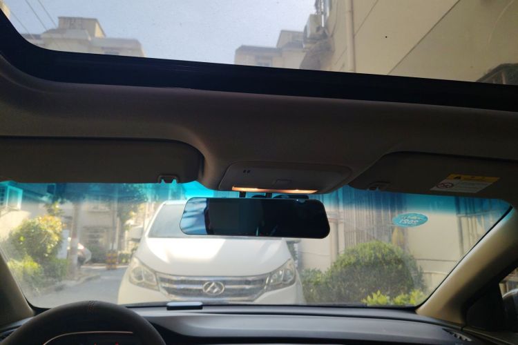 别克 英朗 2016款 15N 自动精英型局部细节22