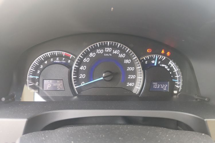 丰田 凯美瑞 2015款 2.0G 领先版中控内饰14