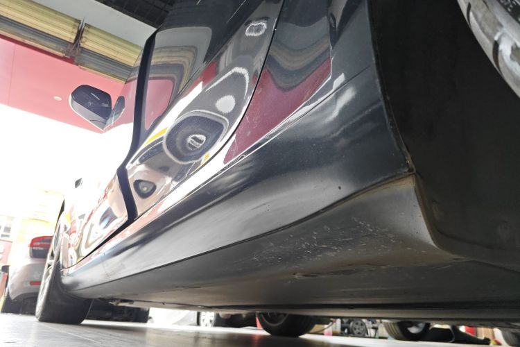 特斯拉 Model 3 2023款 长续航全轮驱动版局部细节9002