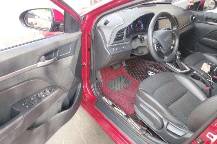 现代 领动 2019款 1.5L CVT智炫·精英型中控内饰7003