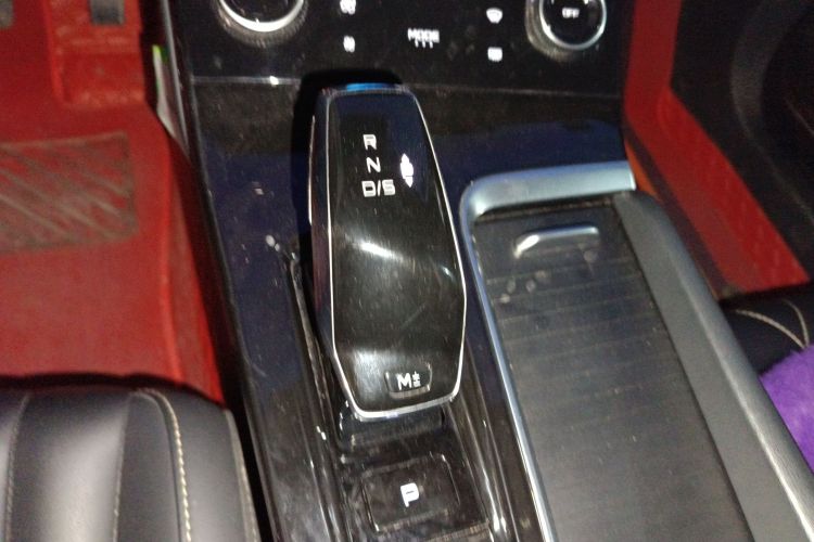 奔腾B70 2021款 1.5T 自动驭享型中控内饰18