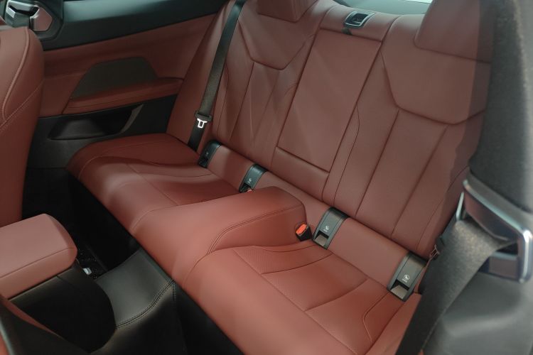 宝马4系 2024款 430i M运动曜夜套装中控内饰21