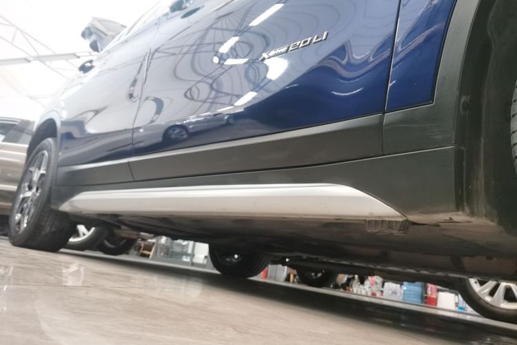 宝马X1 2018款 xDrive20Li 尊享型局部细节9001