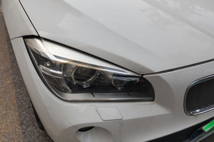 宝马X1 2012款 sDrive20i 领先型车身外观6006