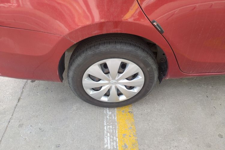 丰田 威驰 2014款 1.5L 自动智臻版车身外观56