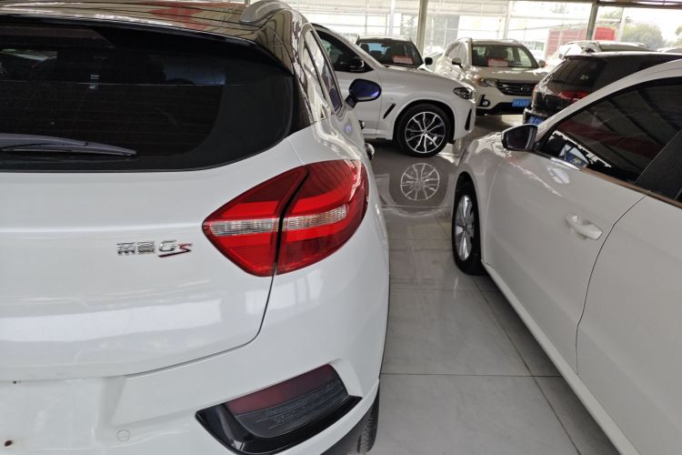 吉利汽车 帝豪GS 2016款 优雅版 1.3T 自动臻尚型车身外观6006