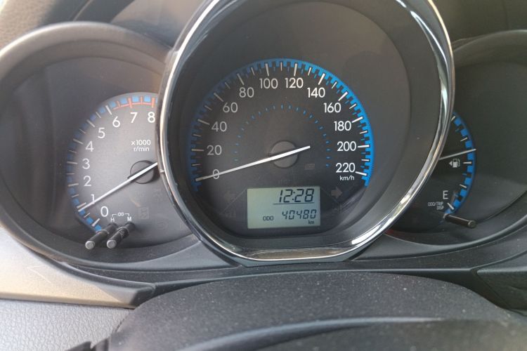 丰田 威驰 2017款 1.5L 手动创行版中控内饰14