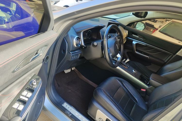 魏牌 VV5 2017款 2.0T 旗舰型中控内饰20