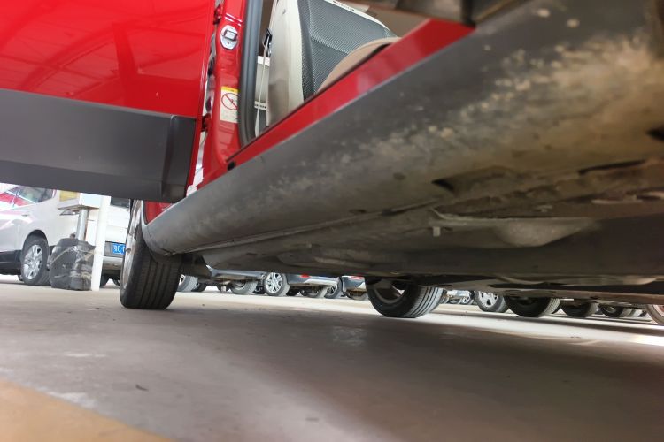 斯柯达 晶锐 2012款 1.6L Scout局部细节9001