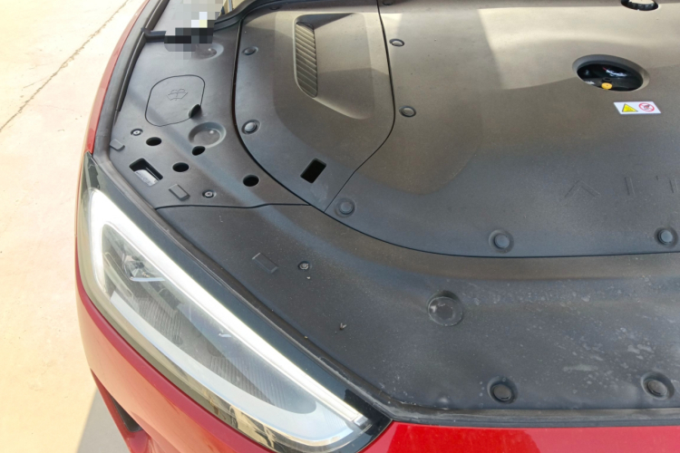 鸿蒙智行 问界M5 2024款 增程 Max RS 四驱高阶智驾版机舱底盘25