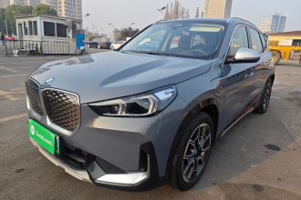 宝马iX1 2023款 xDrive30L M运动套装