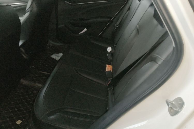 别克 英朗 2021款 改款 1.3T 自动轻混动精英型中控内饰21