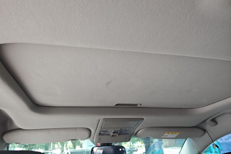 雪佛兰 科帕奇 2015款 2.4L 四驱旗舰版 7座中控内饰22