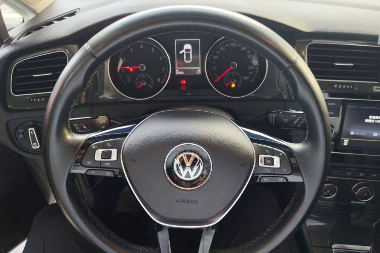 大众 高尔夫 2018款 230TSI 自动舒适型中控内饰13