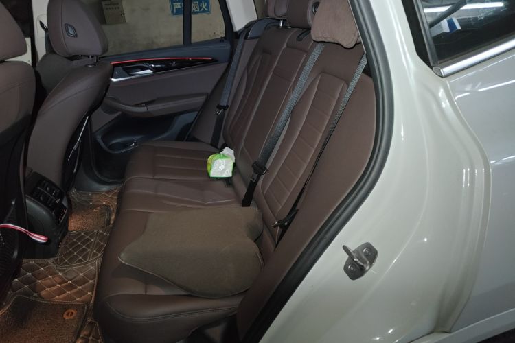 宝马X3 2021款 xDrive25i M运动套装中控内饰21
