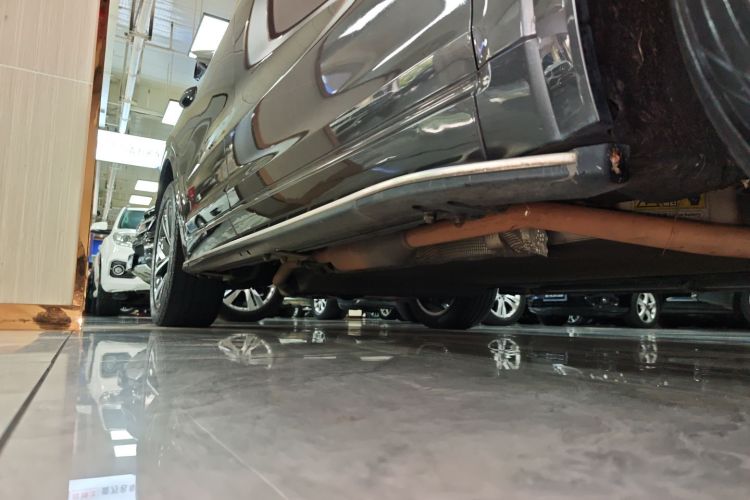 理想汽车 理想ONE 2021款 增程6座版局部细节9001