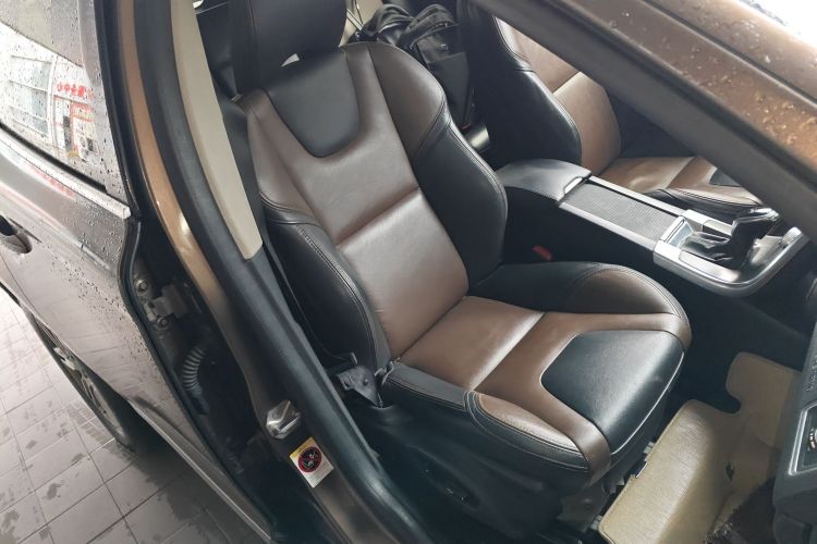 沃尔沃XC60 2016款 T5 AWD 智远版局部细节41