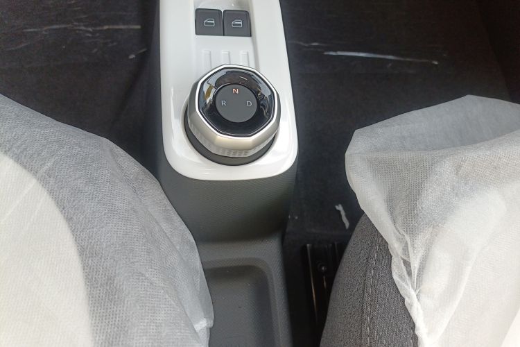 吉利银河 熊猫 2025款 210km 元气熊局部细节18