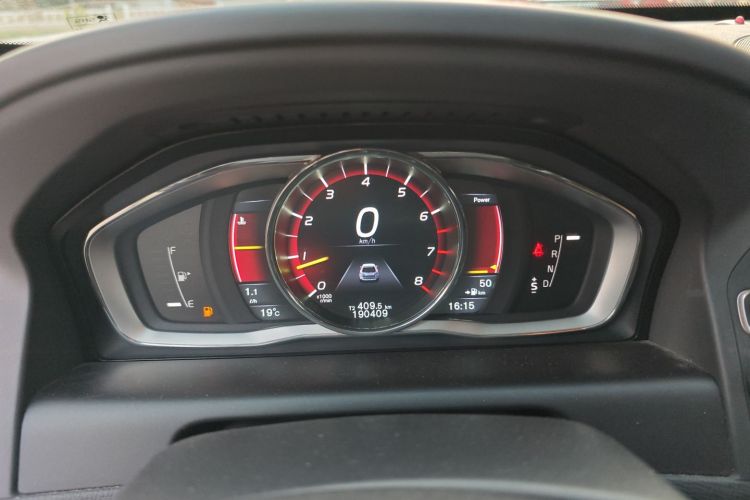 沃尔沃XC60 2016款 T5 AWD 智远版中控内饰14