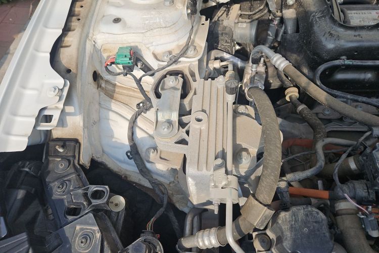 奔驰EQB 2023款 EQB 260局部细节9006